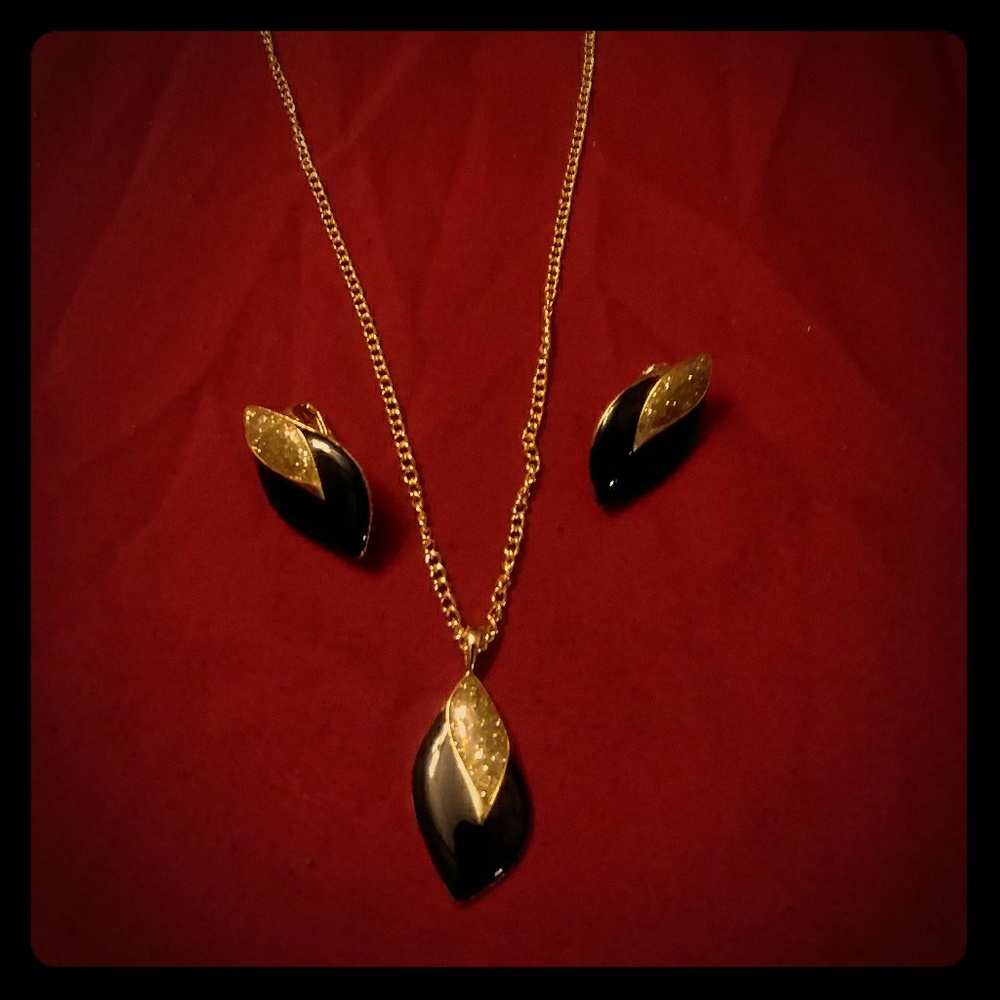 Costume jewerly